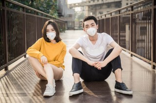 Maska antysmogowa LifaAir LM99 aranżacja