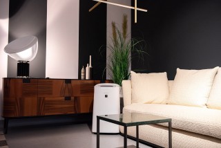 Aranżacja oczyszczacza Sharp UA-KIL80E-W