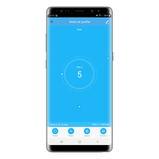 Zrzut z aplikacji Smart Life - Smart Living - pomiar PM2.5