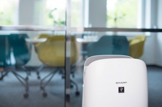 Sharp UA-KCP100E-W - aranżacja oczyszczacza