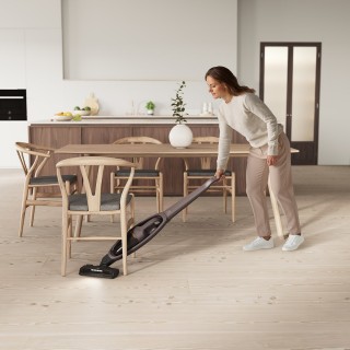 Electrolux Animal 500 ES52AB25WB - podczas odkurzania