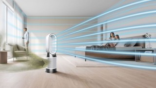 Dyson Purifier Hot+Cool™ Gen1 HP10 - zdjęcie lifestyle w salonie