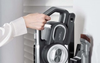 JIMMY H8 Flex - stacja ładowania na ścianie