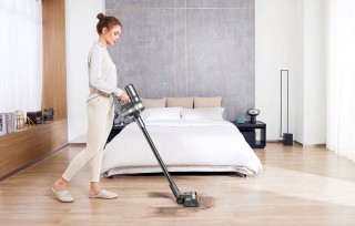 Dreame V12 Pro - odkurzanie podłogi