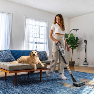 Levoit LVAC-300 Plus - podczas odkurzania