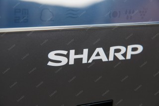 Sharp KC-G50EUH zbliżenie na logo